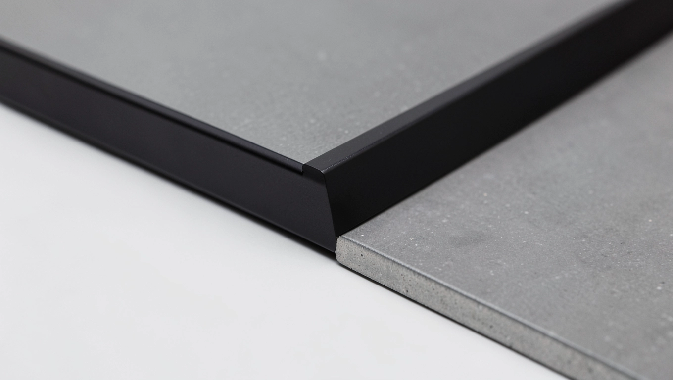 Profil schodowy do glazury czarny