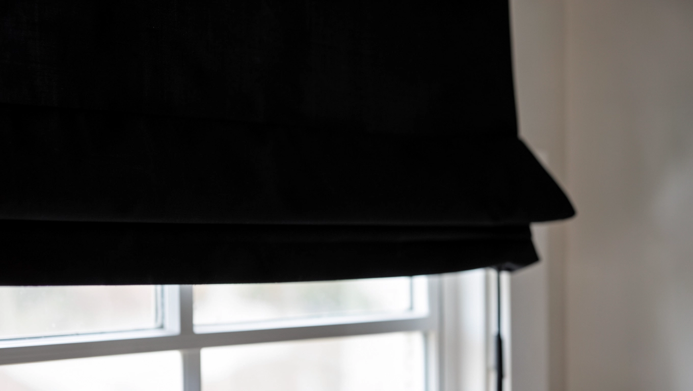 Roleta rzymska zaciemniająca na wymiar