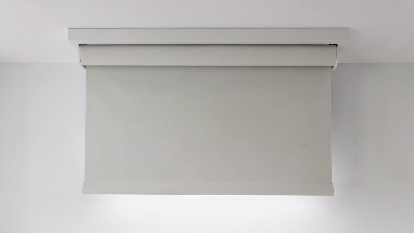 Roleta sufitowa w kasecie