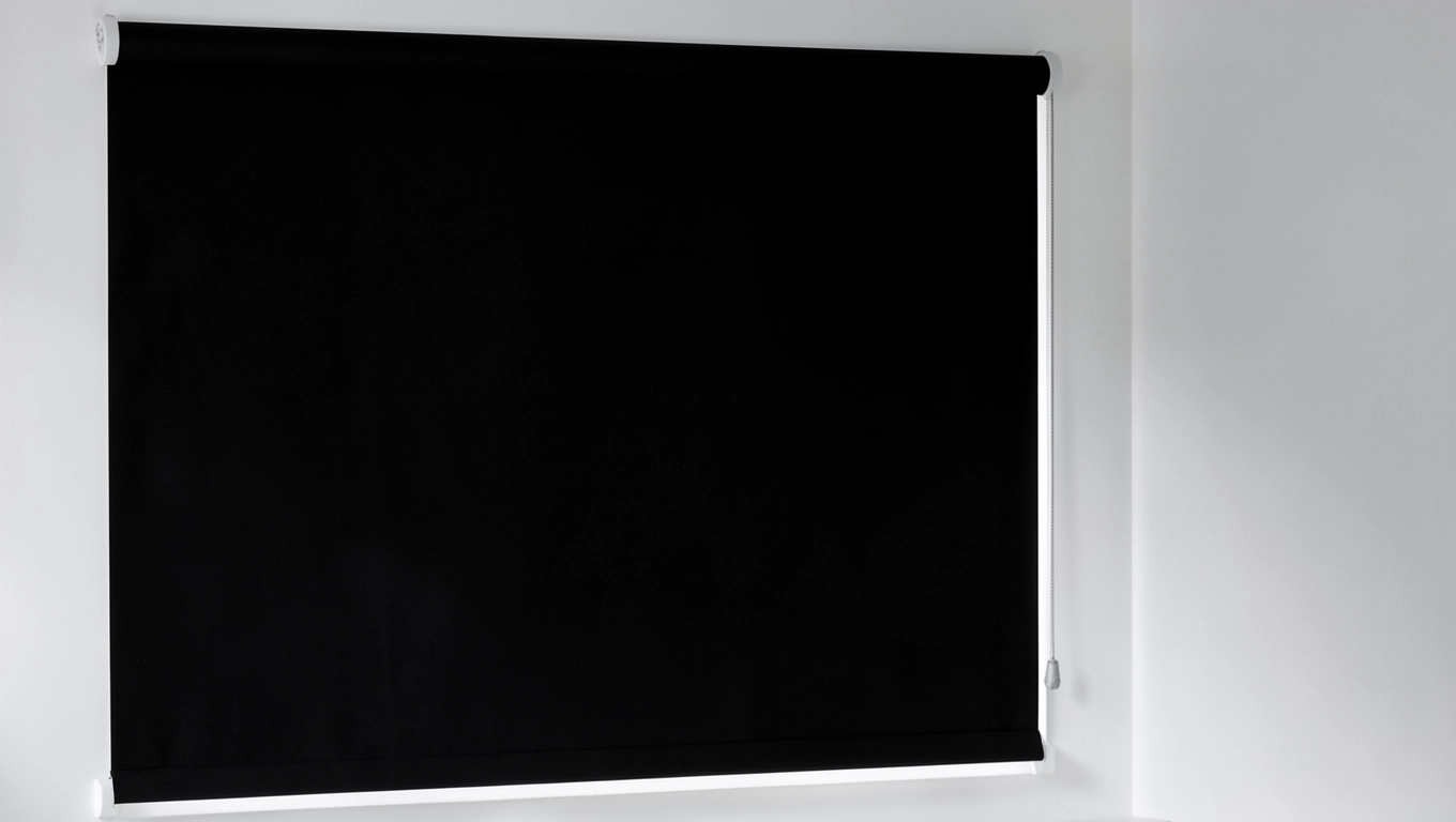 Rolety 100 zaciemniające z prowadnicami