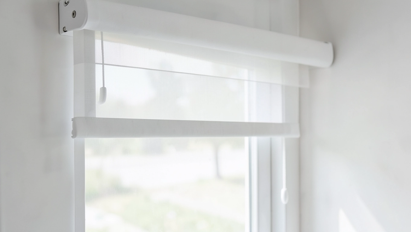 Rolety dzień noc w kasecie z prowadnicami bezinwazyjne