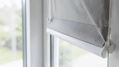Bezinwazyjne rolety do okien
