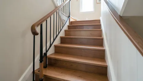 Co na schody wewnętrzne zamiast płytek