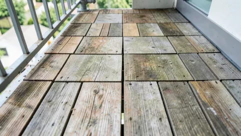 Czym przykryć stare płytki na balkonie