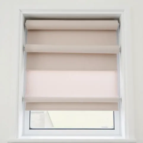 Demontaż rolety wewnętrznej