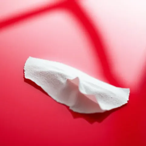 Dlaczego z czerwonego schodzi klar