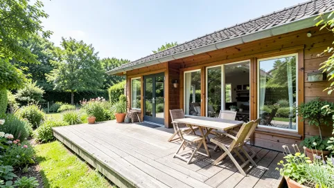 Domek holenderski z tarasem