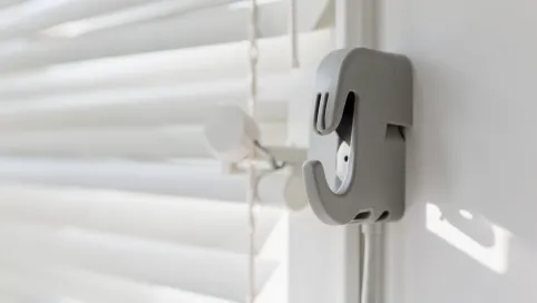 Haczyki do rolet z wywietrznikami 5 cm