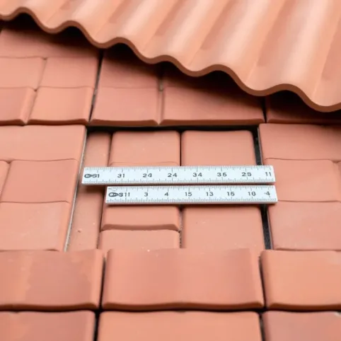 Ile dachówek ceramicznych na 1m2