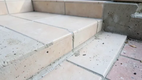 Jak układać płytki na schodach zewnętrznych