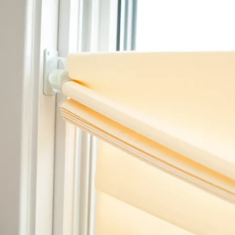 Jak zamontować rolety plisowane bezinwazyjne