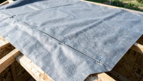 Jaka membrana na dach bez deskowania