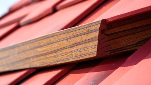 Jaka podbitka do czerwonego dachu