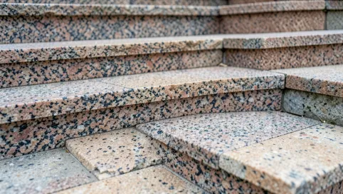Jaki kamień na schody zewnętrzne