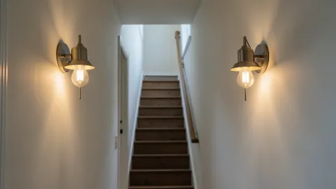 Lampy na korytarz i klatkę schodową
