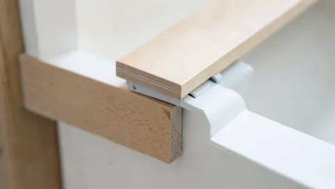 Listwa schodowa do paneli 8mm