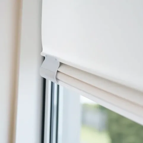 Montaż bezinwazyjny rolet plisowanych