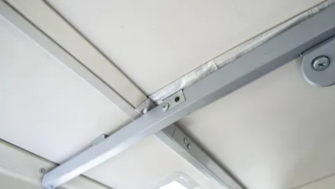 Montaż okna dachowego Roto R7