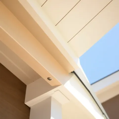 Montaż podbitki dachowej