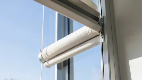 Montaż rolety zewnętrzne na sznurek