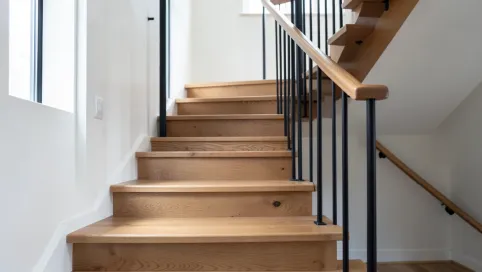 Montaż schodów drewnianych cena