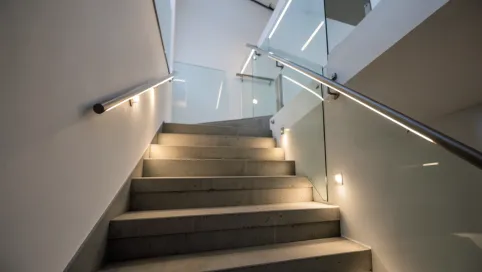 Nowoczesna klatka schodowa inspiracje