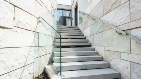 Nowoczesne schody zewnętrzne