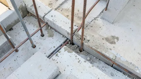 Połączenie Balkonu Ze Stropem