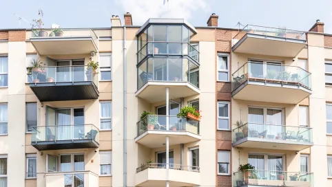 Rodzaje balkonów w blokach