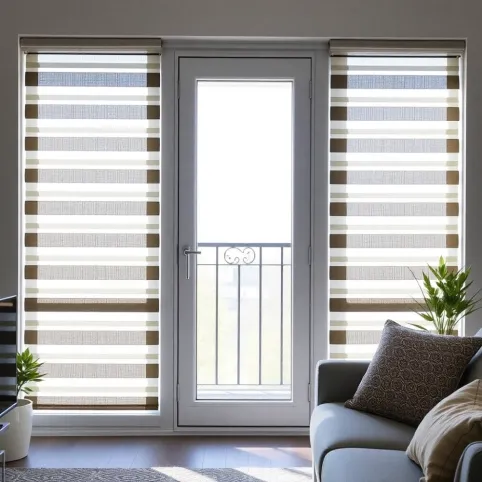 Rolety na drzwi balkonowe z poprzeczkami