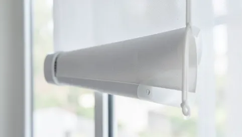 Rolety w kasecie PRZYKLEJANE