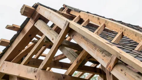 Rozbiórka dachu drewnianego cennik