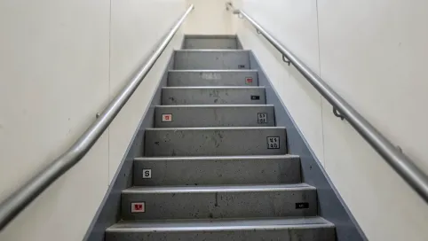 Schody ewakuacyjne wymiary