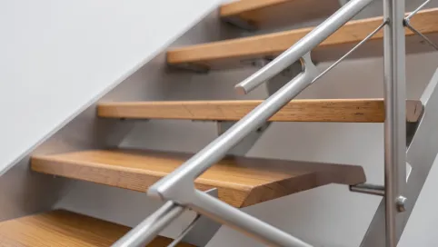 Schody policzkowe cena