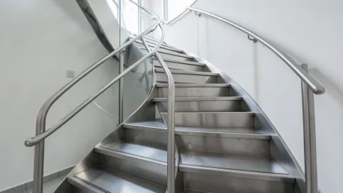 Schody zabiegowe metalowe cena