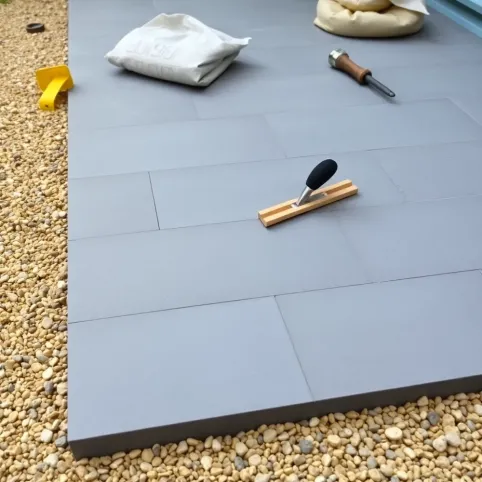 Układanie płyt tarasowych na suchym betonie cena