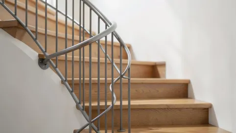 Wysokość balustrady na schodach