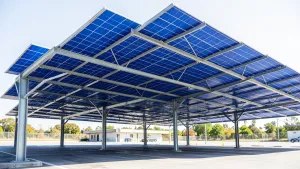 Zadaszenie z paneli fotowoltaicznych