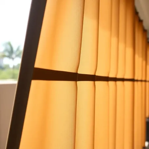 Zasłony tarasowe wodoszczelne na rzepy