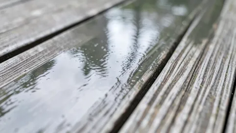 Żywica epoksydowa na taras cena