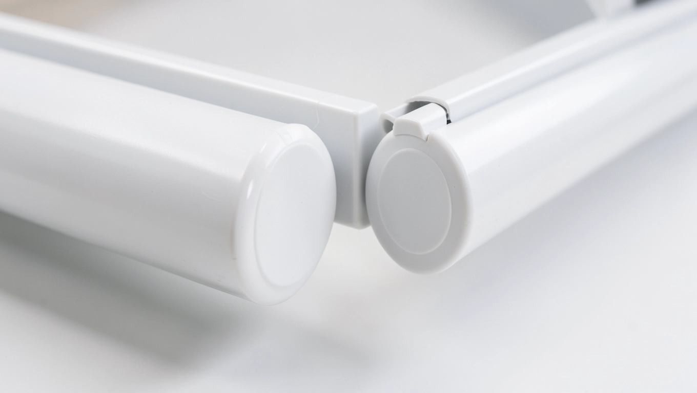 Zaślepki i boki kasety rolety