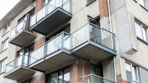 Balkony Dostawne W Bloku Cena