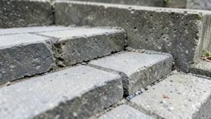 Jak położyć kostkę na schody betonowe