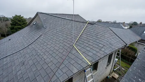 jak zmierzyć dach dwuspadowy