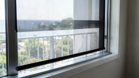 Roleta na okno balkonowe dzień noc