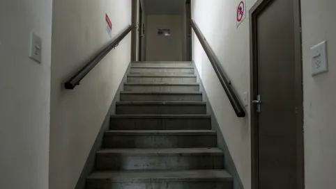 Zakaz palenia na klatce schodowej do wydruku